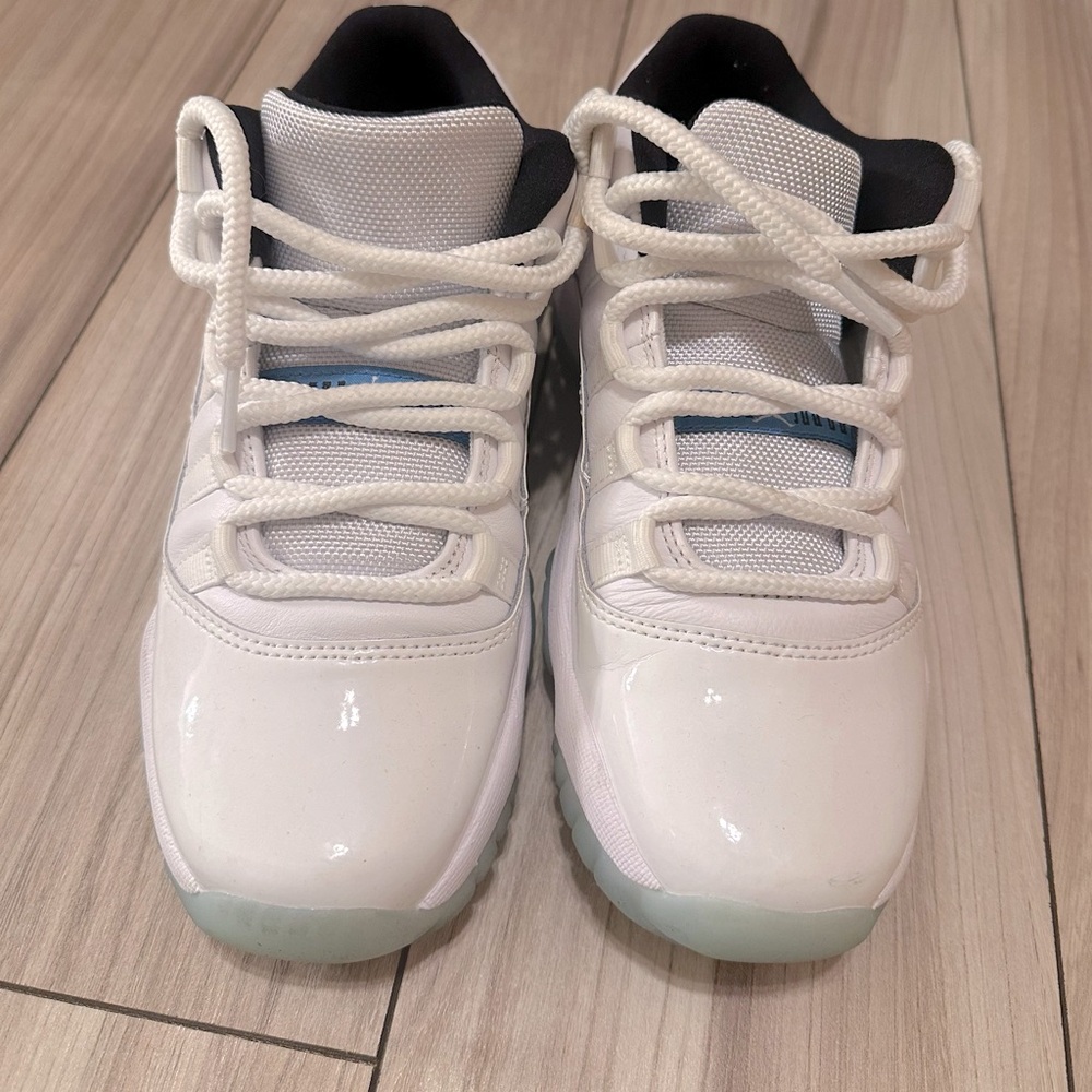 Authenticate White Jordan 11 Retro Legend Blue